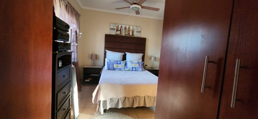 3 Bedroom Property for Sale in Waterval East North West